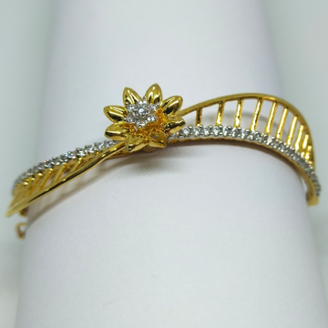 22K flower shape twisted design bracelet by 